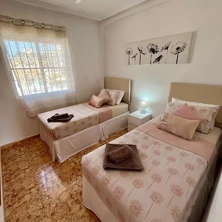 Tranquil Self Catering Golf Course Apartment *