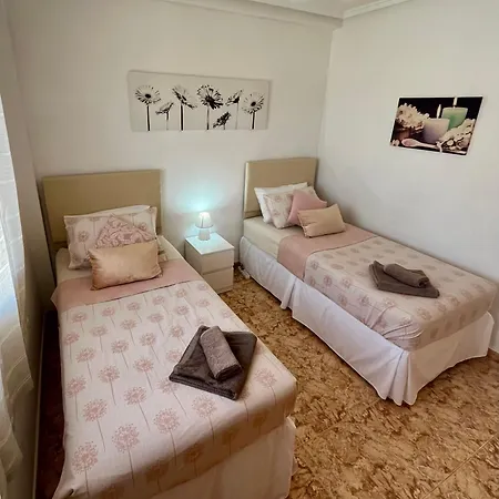 Tranquil Self Catering Golf Course Appartement *