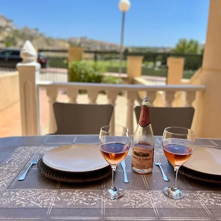 Tranquil Self Catering Golf Course Διαμέρισμα *